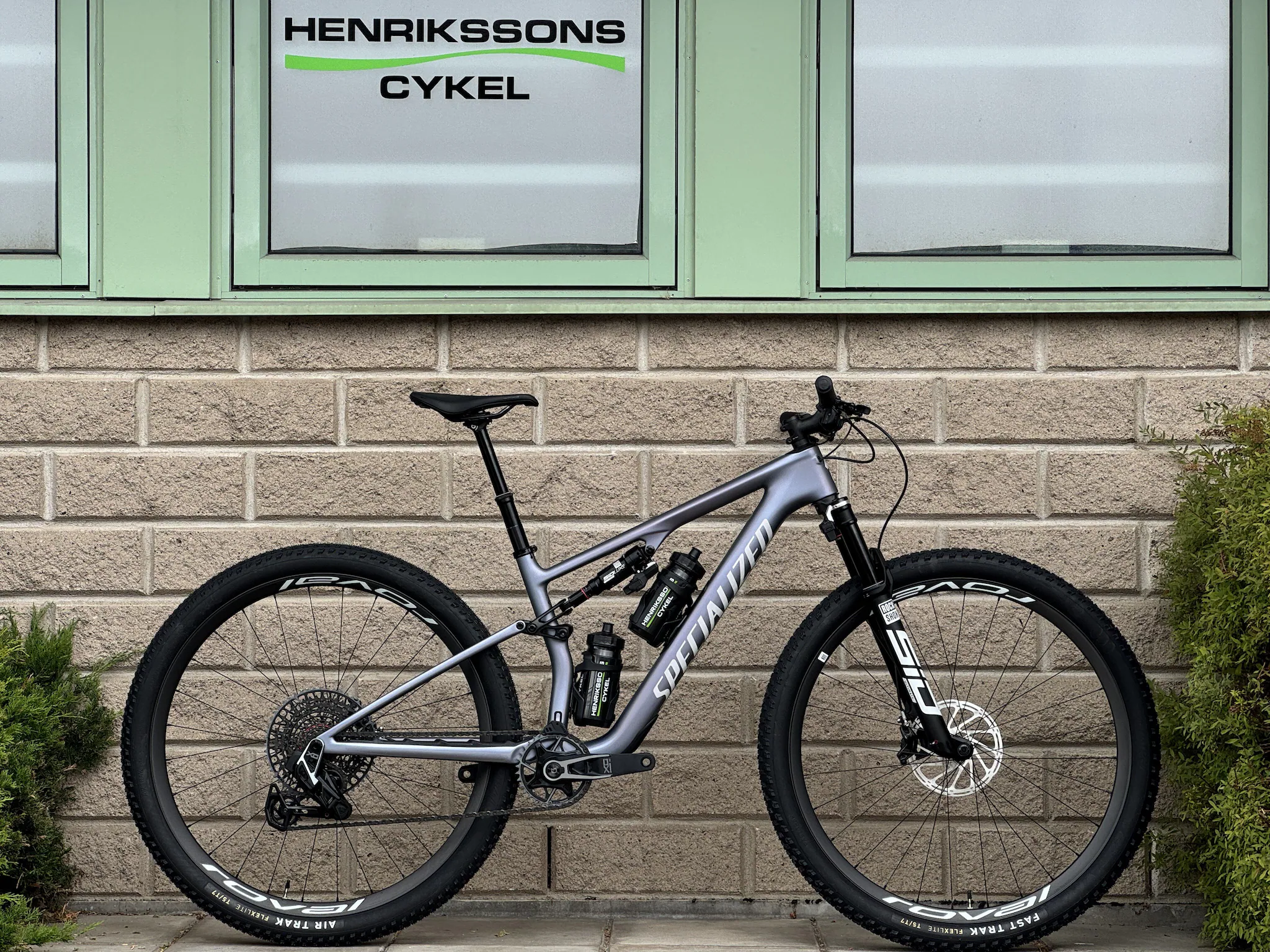 Epic 8 Pro  - SRAM X0 AXS - Bild 1