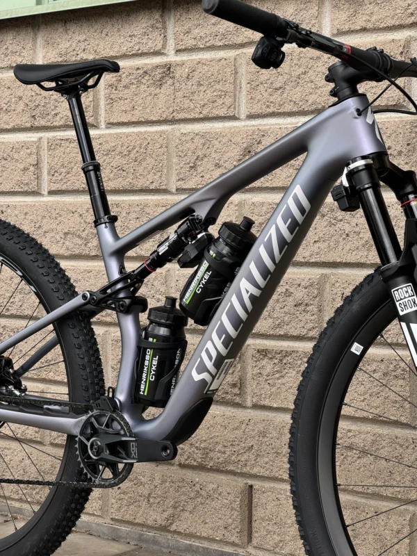 Epic 8 Pro  - SRAM X0 AXS