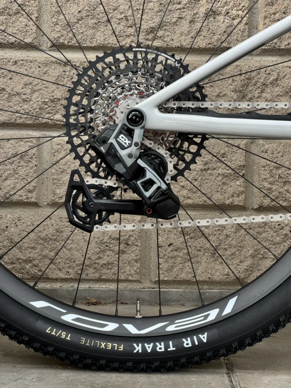 Epic 8 Expert  - SRAM GX AXS