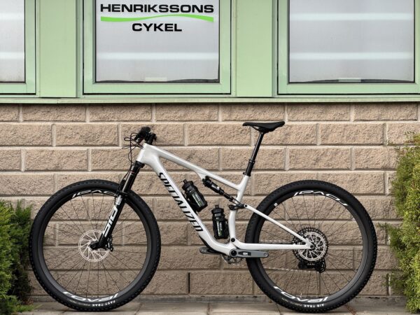 Epic 8 Expert  - SRAM GX AXS