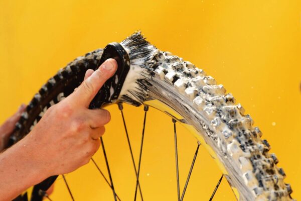 Muc-Off Tyre & Casette brush