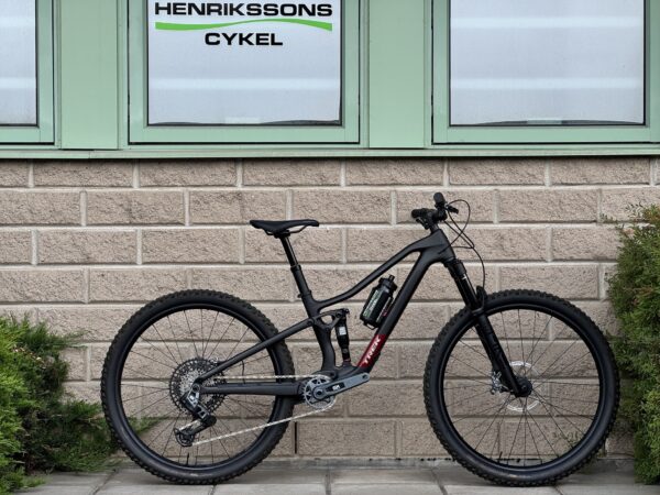 Trek Top Fuel 9.8 GX AXS - Small - Demo