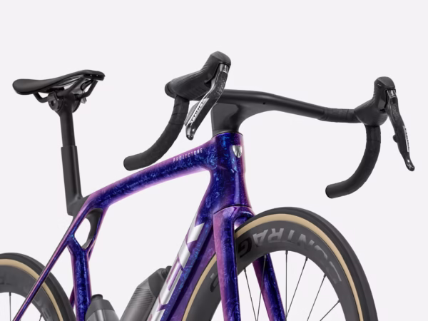 Madone SLR 7 AXS Gen 8