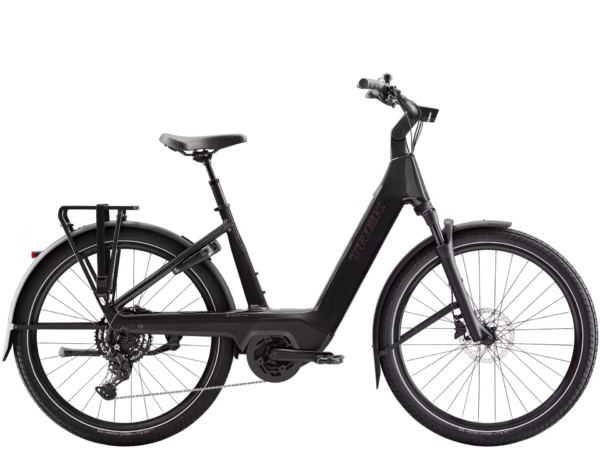 Charter+ 4 R9 800 Wh Lowstep