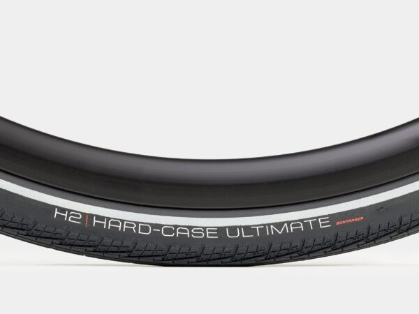 Bontrager H2 Hard-Case Ultimate hybriddäck med reflex