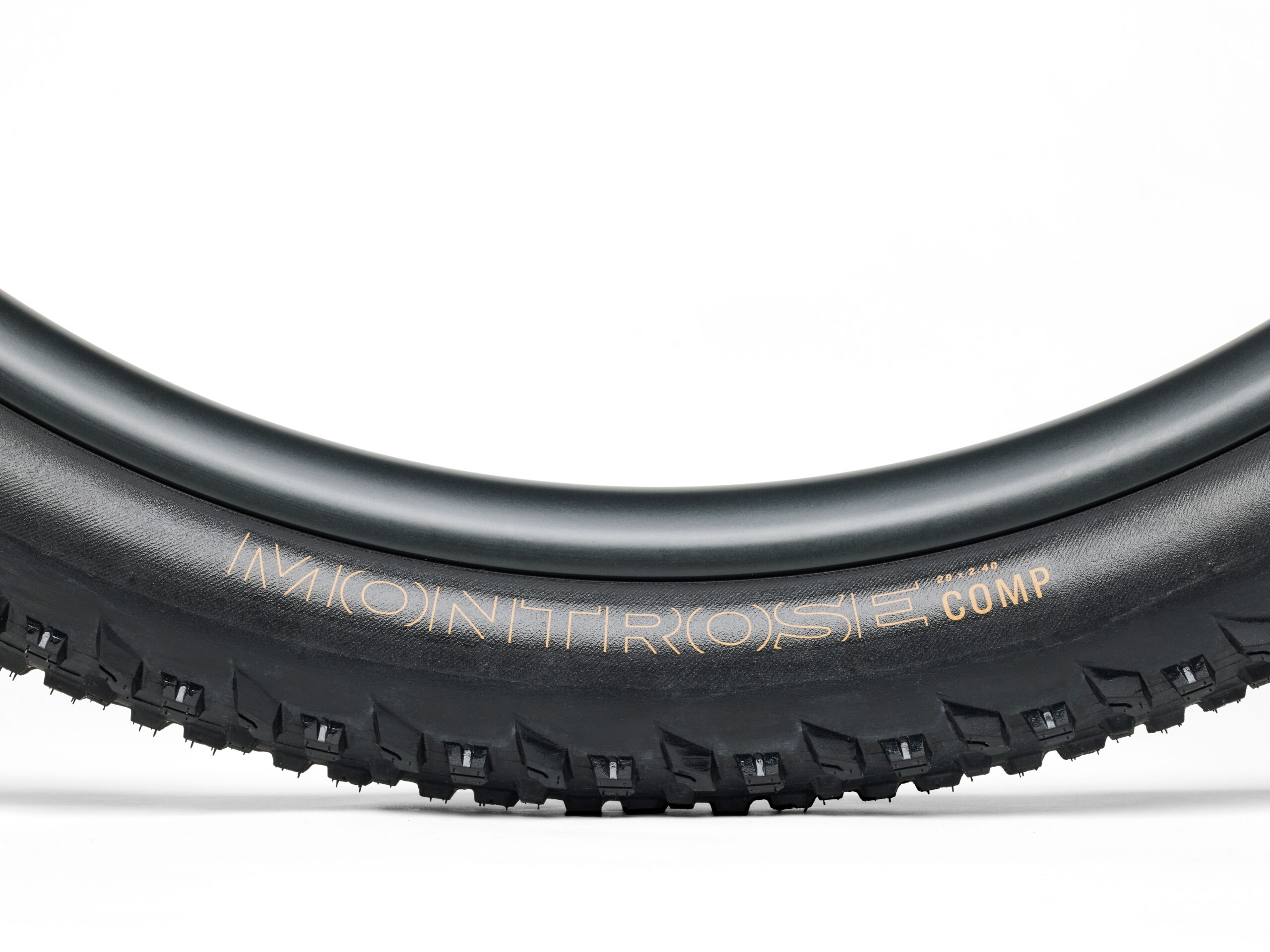 Bontrager Montrose Comp XR MTB-däck - Bild 3
