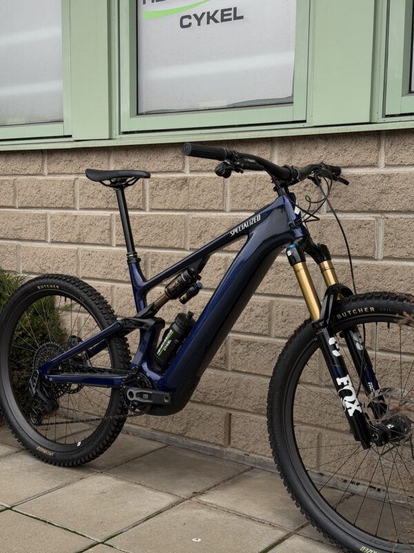 LEVO 4 PRO CARBON Demo