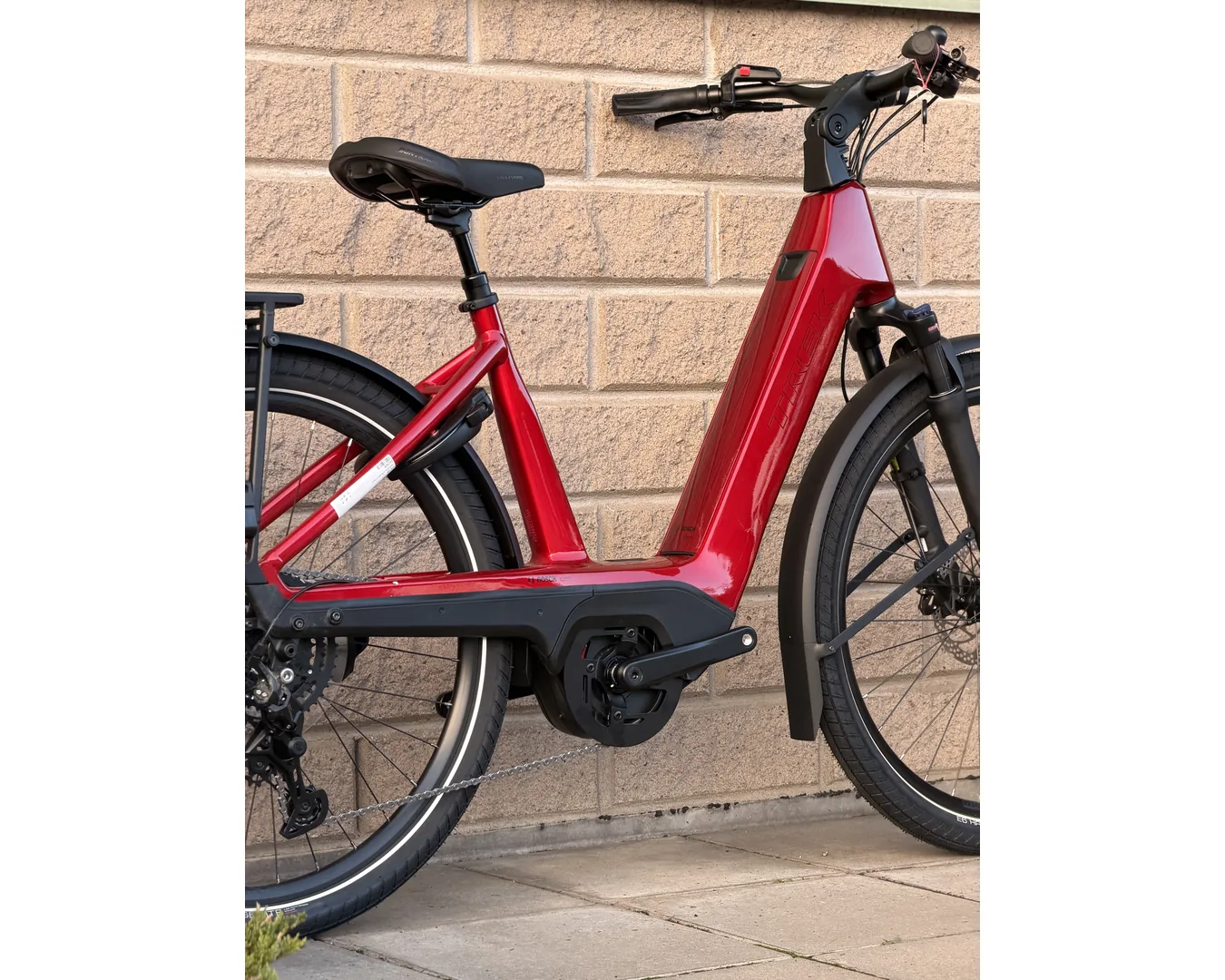 Charter+ 4 R9 800 Wh Lowstep - Bild 5